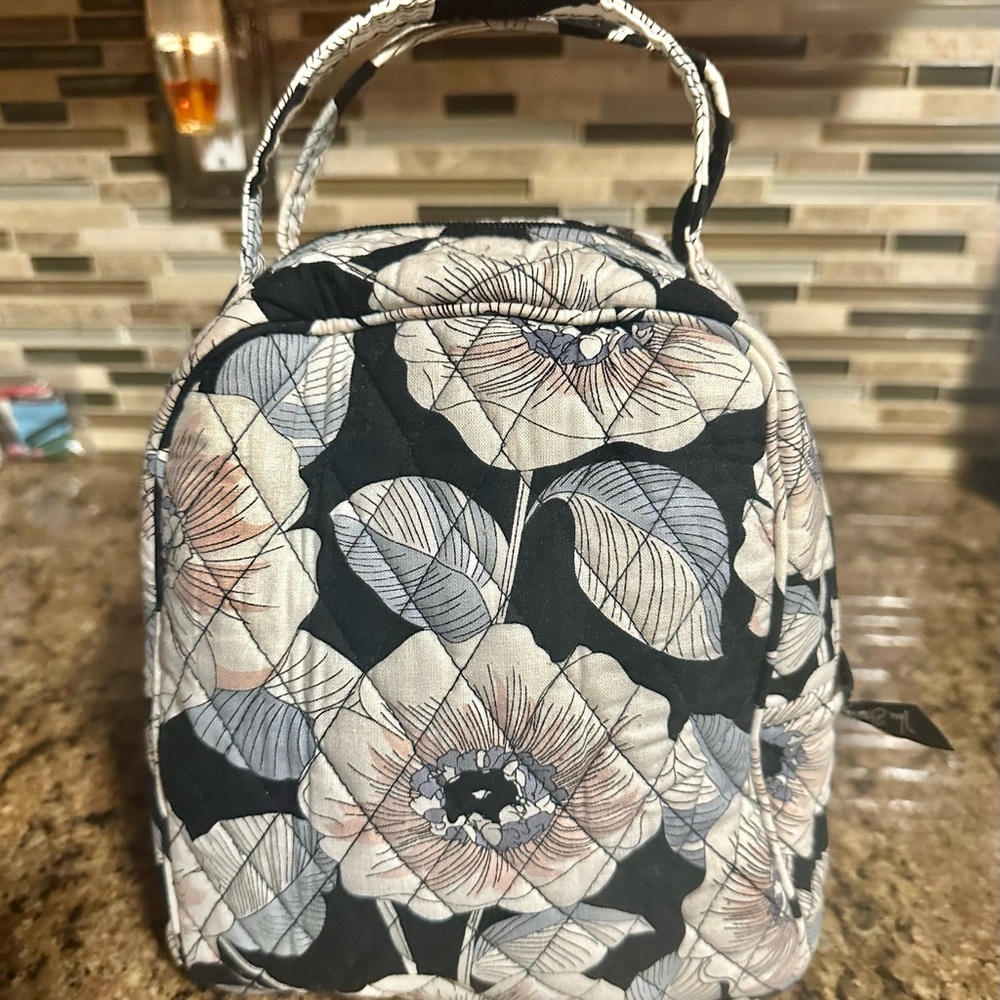 Vera Bradley lunch bag